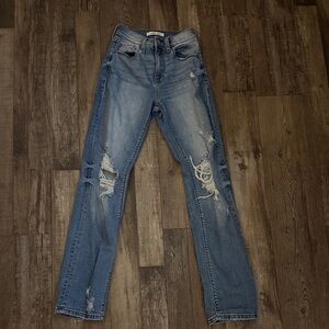 Stylish Distressed Blue Straight Leg Jeans